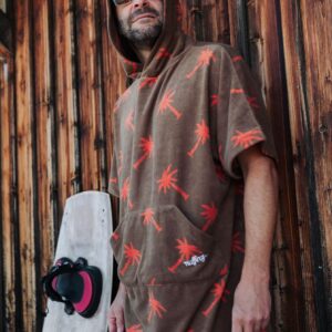 Alternative view of Poncho aus hochwertigem Material mit modernem Design